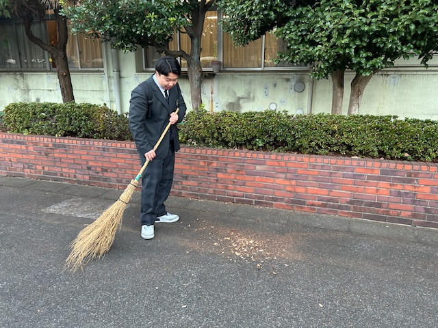 undefined - 2025-12-17T181005.421